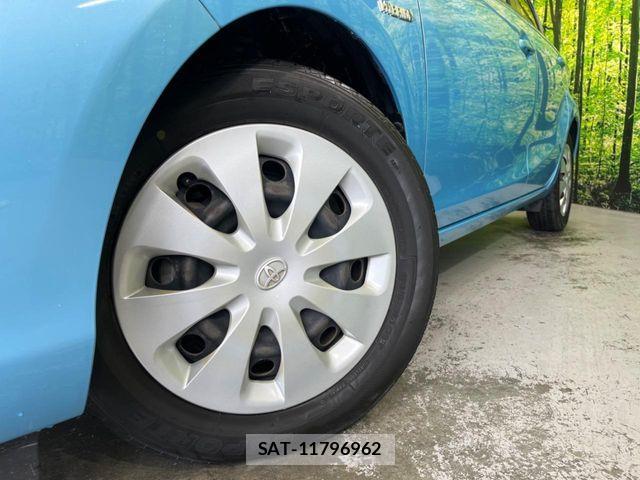 Toyota AQUA 2012-06 7499506-12