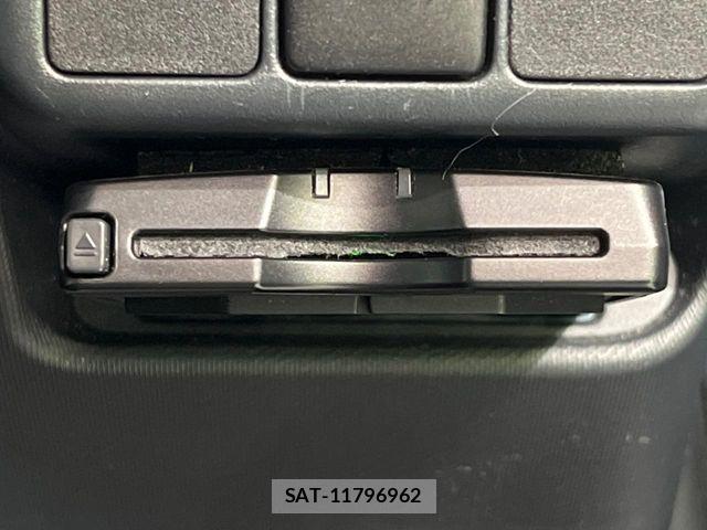 Toyota AQUA 2012-06 7499506-5
