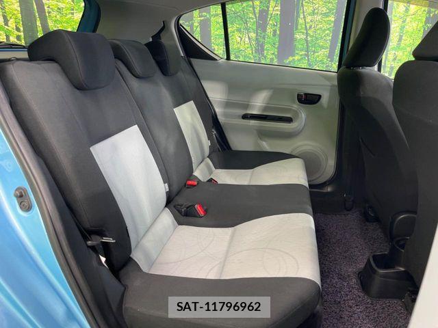 Toyota AQUA 2012-06 7499506-8