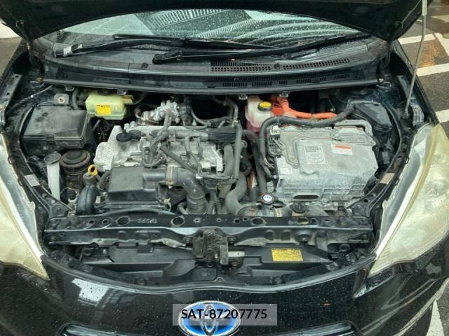 Toyota AQUA 2014-04 7499529-5