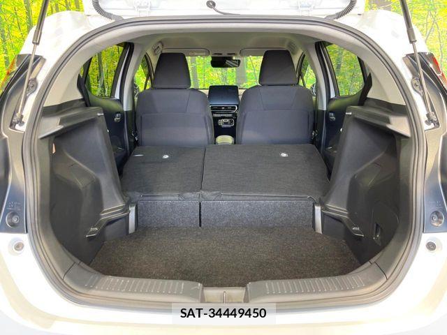 Toyota AQUA 2023-05 7499473-9