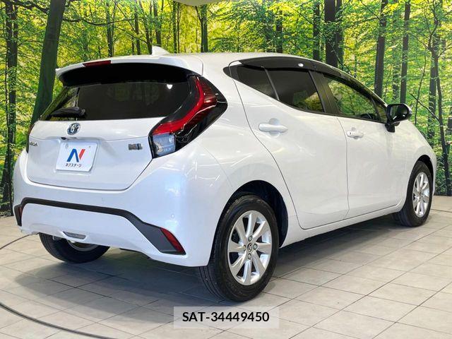 Toyota AQUA 2023-05 7499473-16