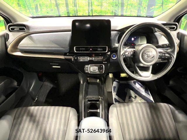 Toyota AQUA 2021-07 7499475-1