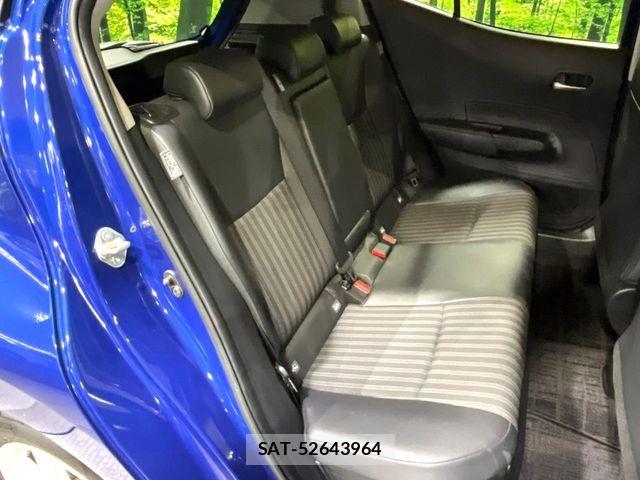 Toyota AQUA 2021-07 7499475-8