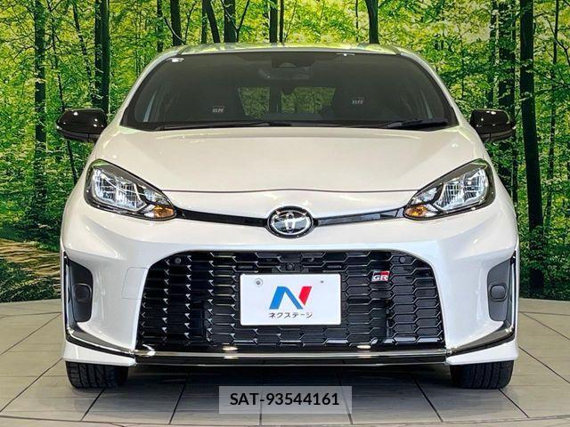 Toyota AQUA 2025-03 7499471-13