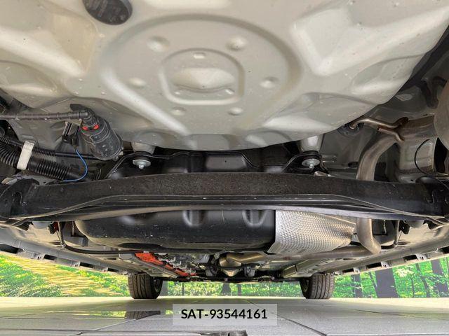 Toyota AQUA 2025-03 7499471-18