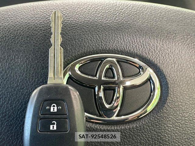 Toyota AQUA 2014-12 7499518-5