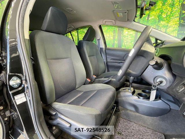 Toyota AQUA 2014-12 7499518-6