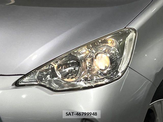 Toyota AQUA 2012-01 7499515-11