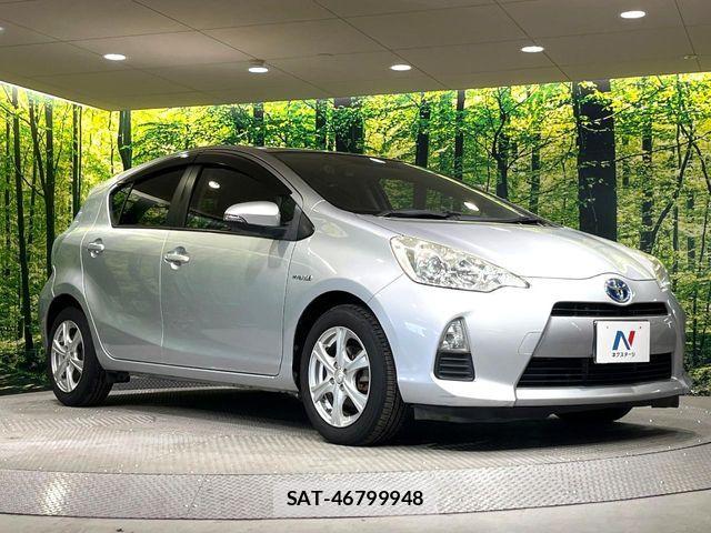 Toyota AQUA 2012-01 7499515-15