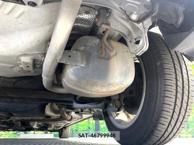 Toyota AQUA 2012-01 7499515-19
