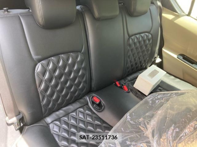 Toyota AQUA 2013-08 7508114-11