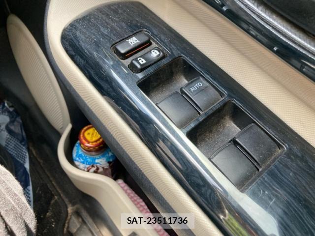 Toyota AQUA 2013-08 7508114-15