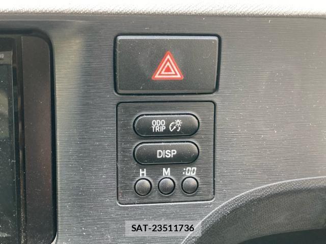 Toyota AQUA 2013-08 7508114-18