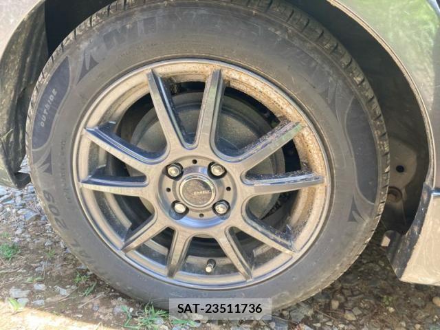 Toyota AQUA 2013-08 7508114-6