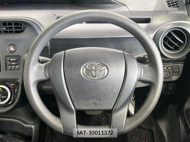 Toyota AQUA 2020-10 7499496-11