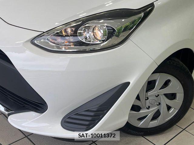 Toyota AQUA 2020-10 7499496-12