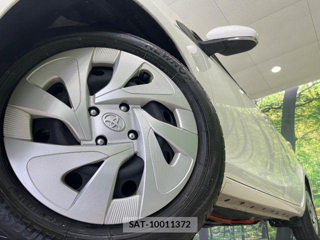 Toyota AQUA 2020-10 7499496-13