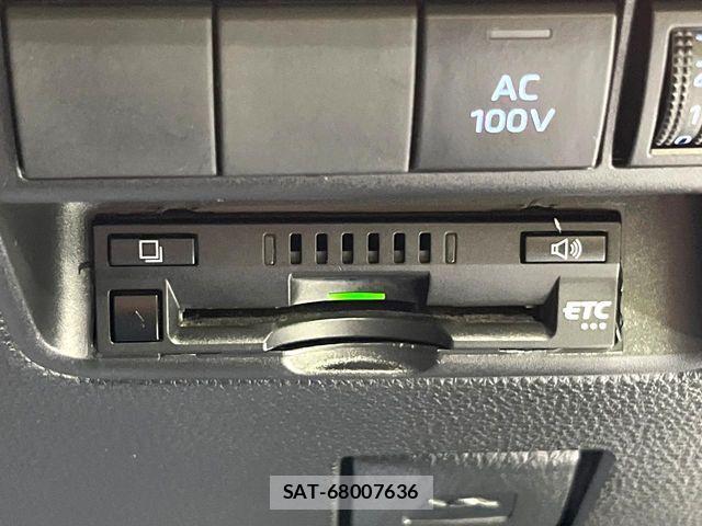 Toyota AQUA 2023-05 7499483-5