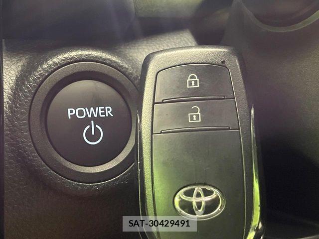 Toyota AQUA 2024-07 7499472-6