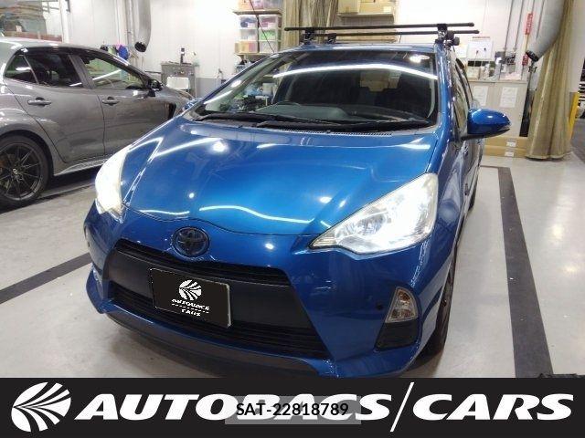 Toyota AQUA 2012-06 7499511-0