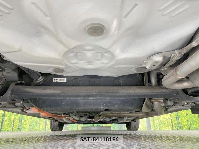 Toyota AQUA 2018-08 7499487-18