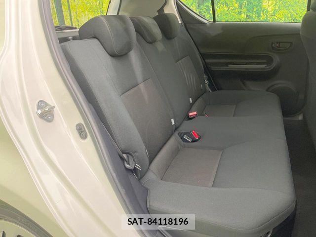 Toyota AQUA 2018-08 7499487-8