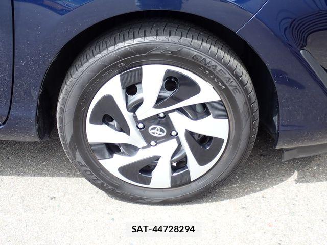 Toyota AQUA 2021-04 7508094-27