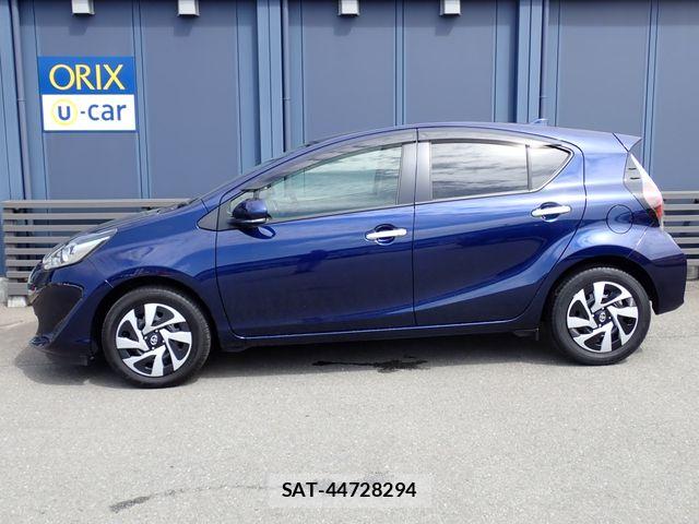 Toyota AQUA 2021-04 7508094-28