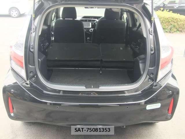 Toyota AQUA 2019-03 7499490-14