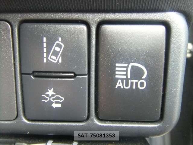 Toyota AQUA 2019-03 7499490-8