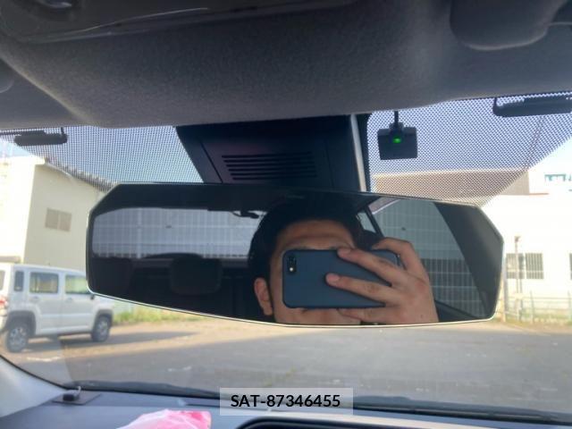 Toyota AQUA 2016-04 7499498-20