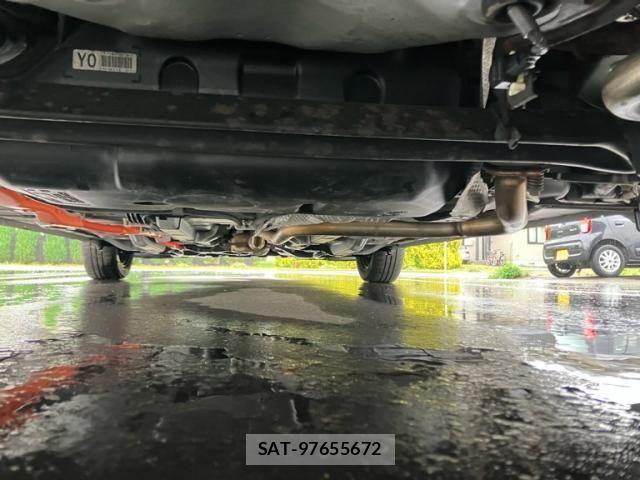 Toyota AQUA 2013-07 7499526-8