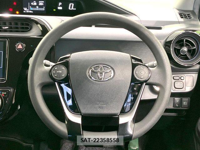 Toyota AQUA 2017-07 7499491-10