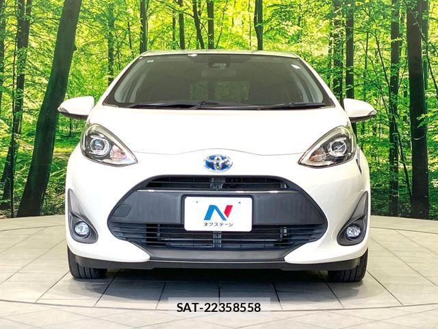 Toyota AQUA 2017-07 7499491-13