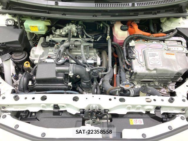 Toyota AQUA 2017-07 7499491-17