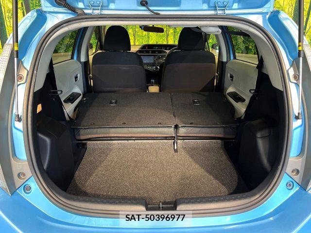 Toyota AQUA 2013-11 7499505-10