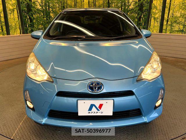 Toyota AQUA 2013-11 7499505-13