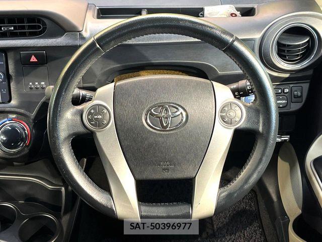 Toyota AQUA 2013-11 7499505-7