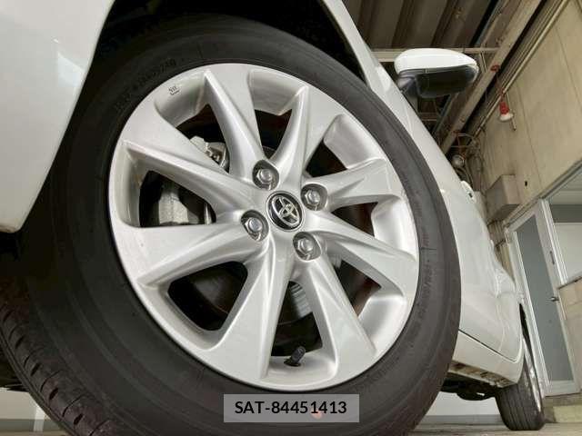 Toyota AQUA 2024-03 7499485-14