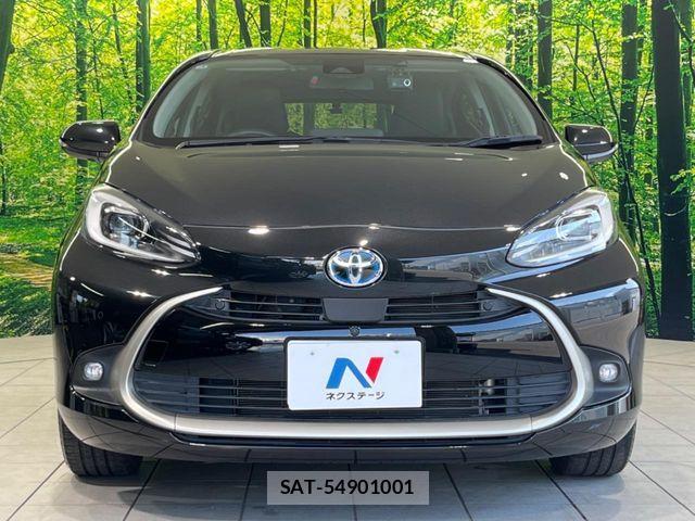Toyota AQUA 2023-01 7499474-13