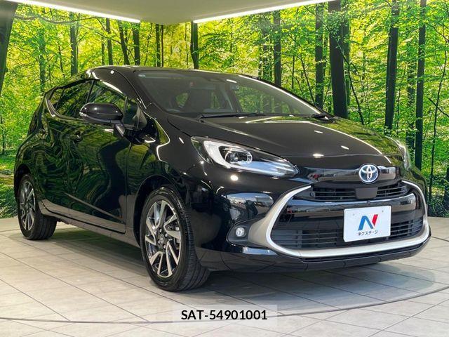Toyota AQUA 2023-01 7499474-15