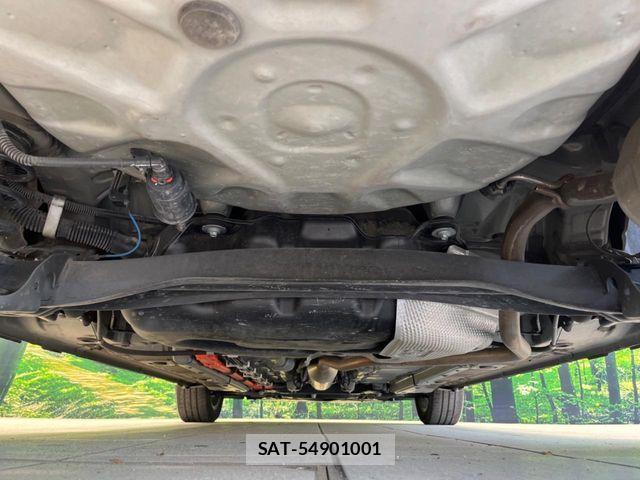 Toyota AQUA 2023-01 7499474-18