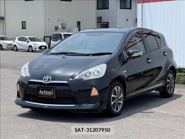 Toyota AQUA 2014-10 7508100-0