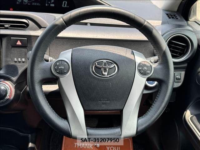 Toyota AQUA 2014-10 7508100-11