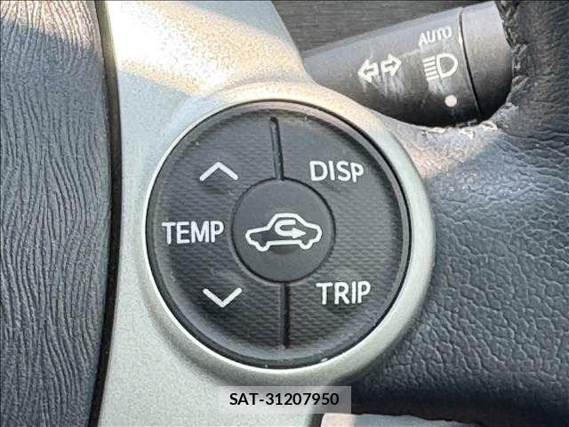 Toyota AQUA 2014-10 7508100-13