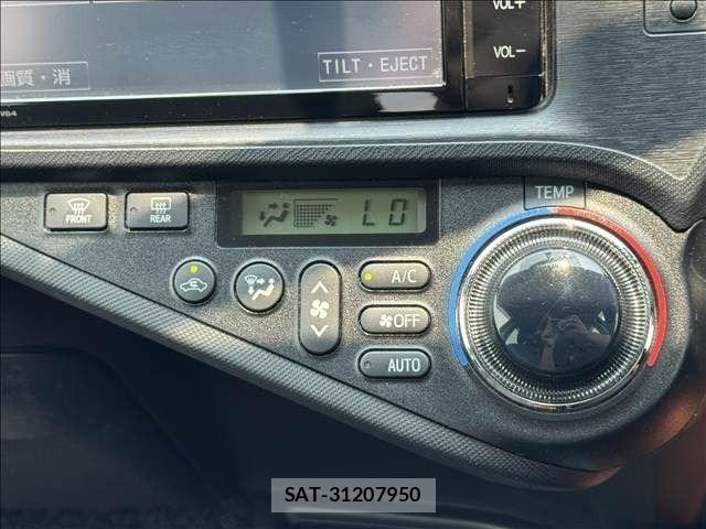 Toyota AQUA 2014-10 7508100-20
