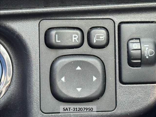 Toyota AQUA 2014-10 7508100-25