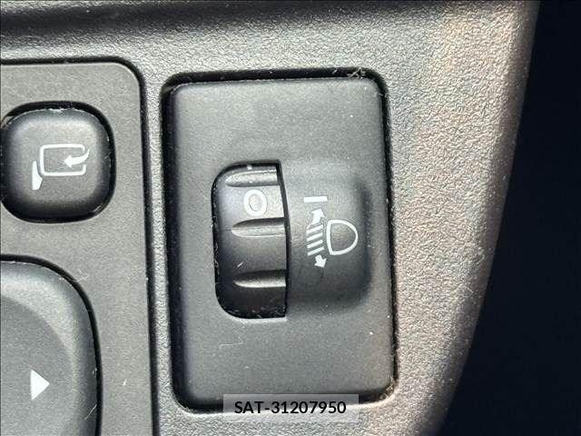 Toyota AQUA 2014-10 7508100-26