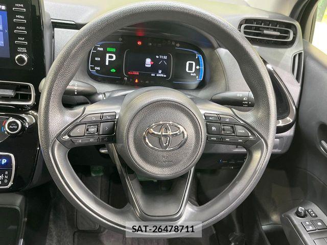 Toyota AQUA 2022-08 7499482-10